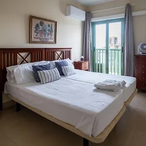 https://cal-vacation.in-canary-islands.com
