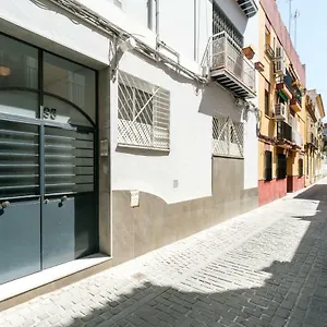 triana-3-bedrooms-2-bath-parking-included.es-andalucia.com/